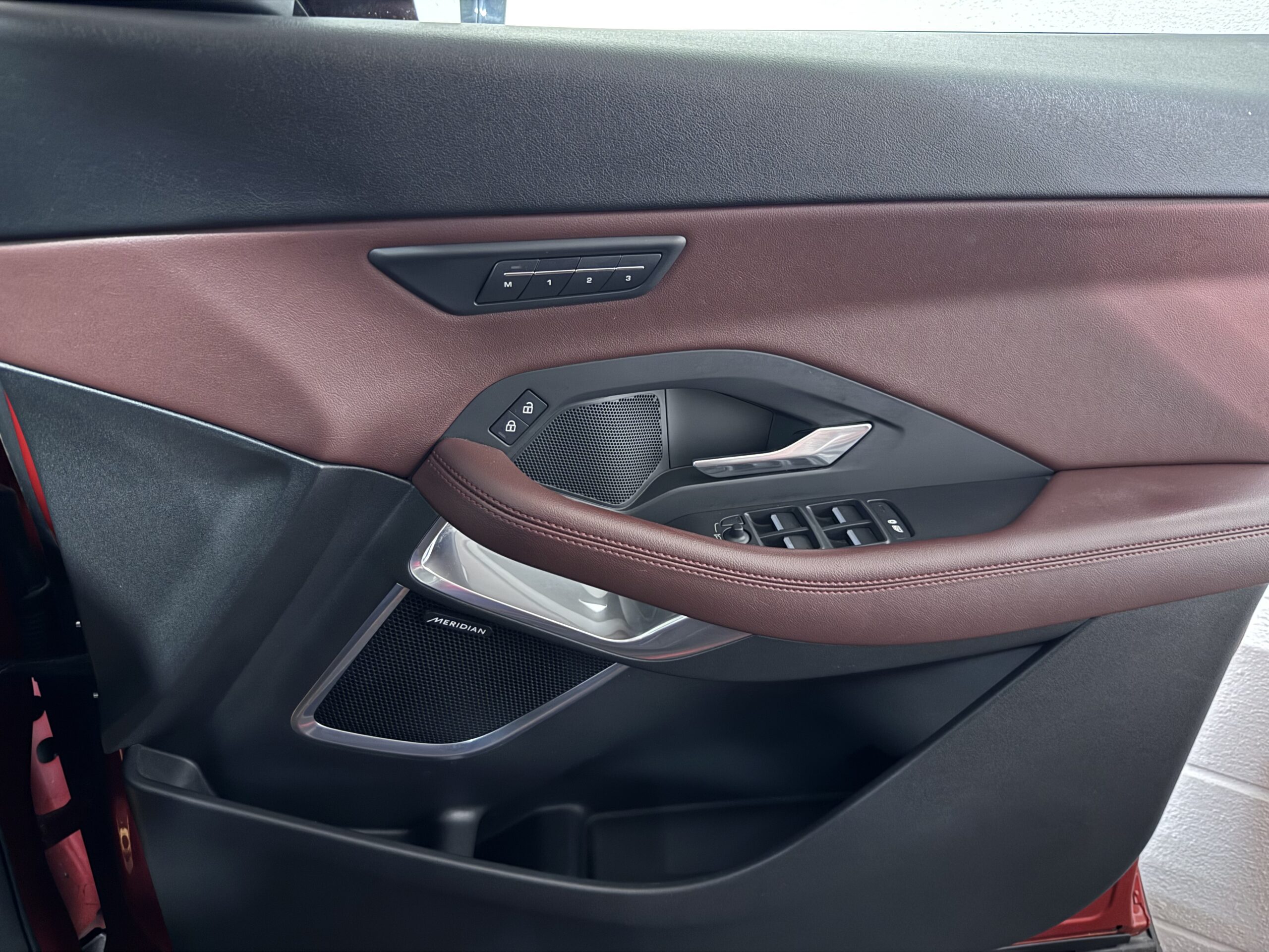 2023 Jaguar E-Pace P300e