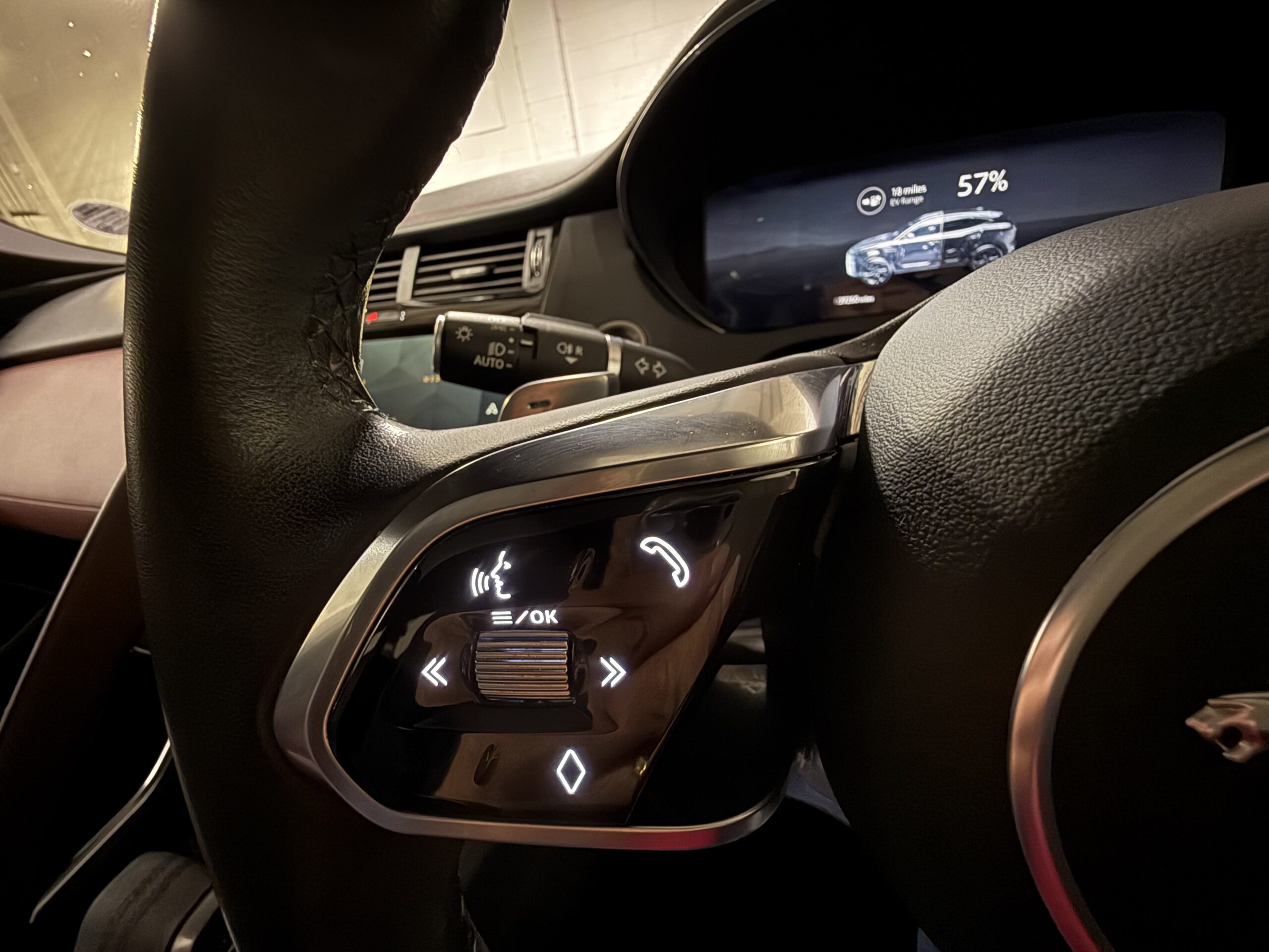 2023 Jaguar E-Pace P300e