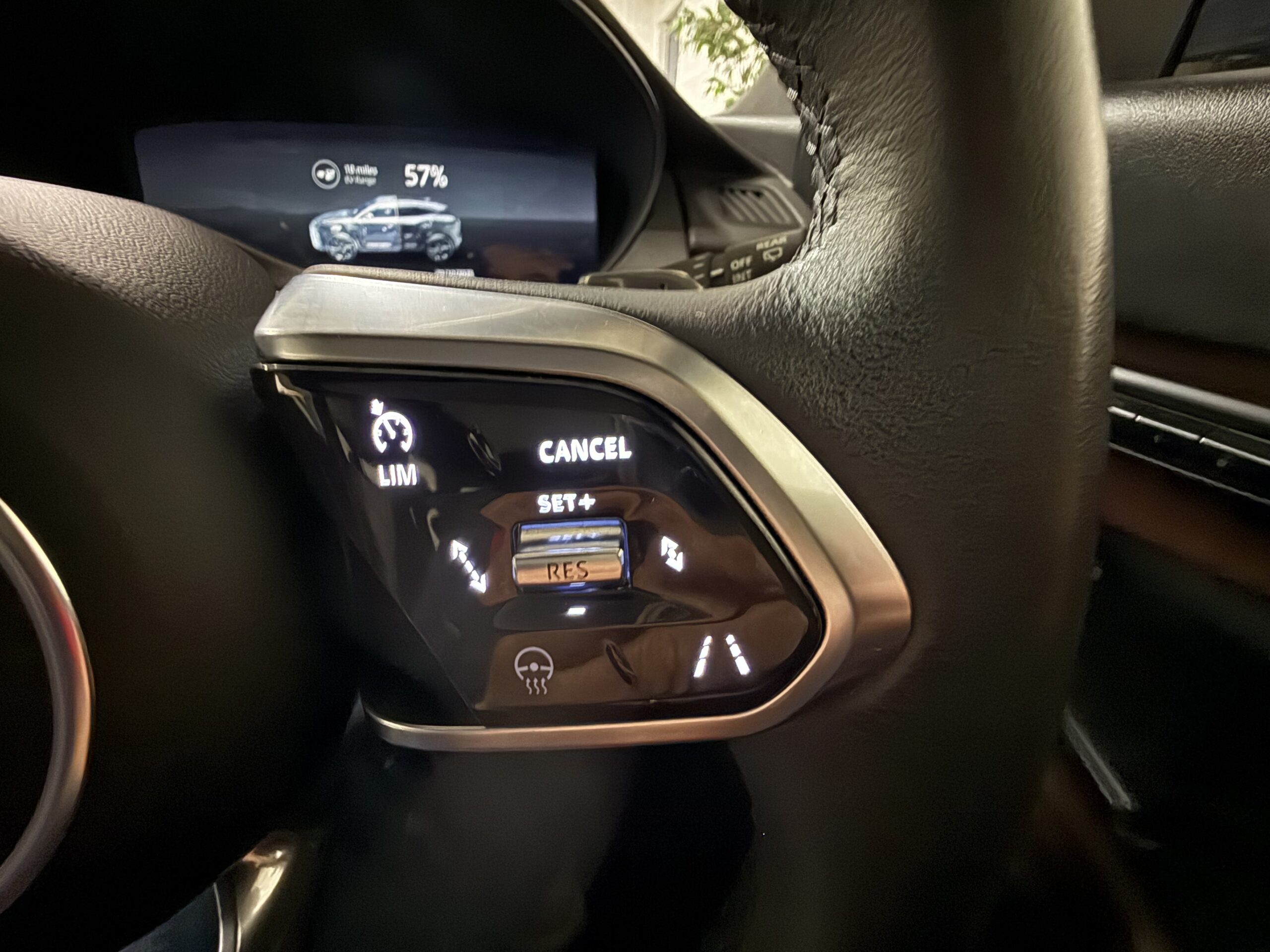 2023 Jaguar E-Pace P300e