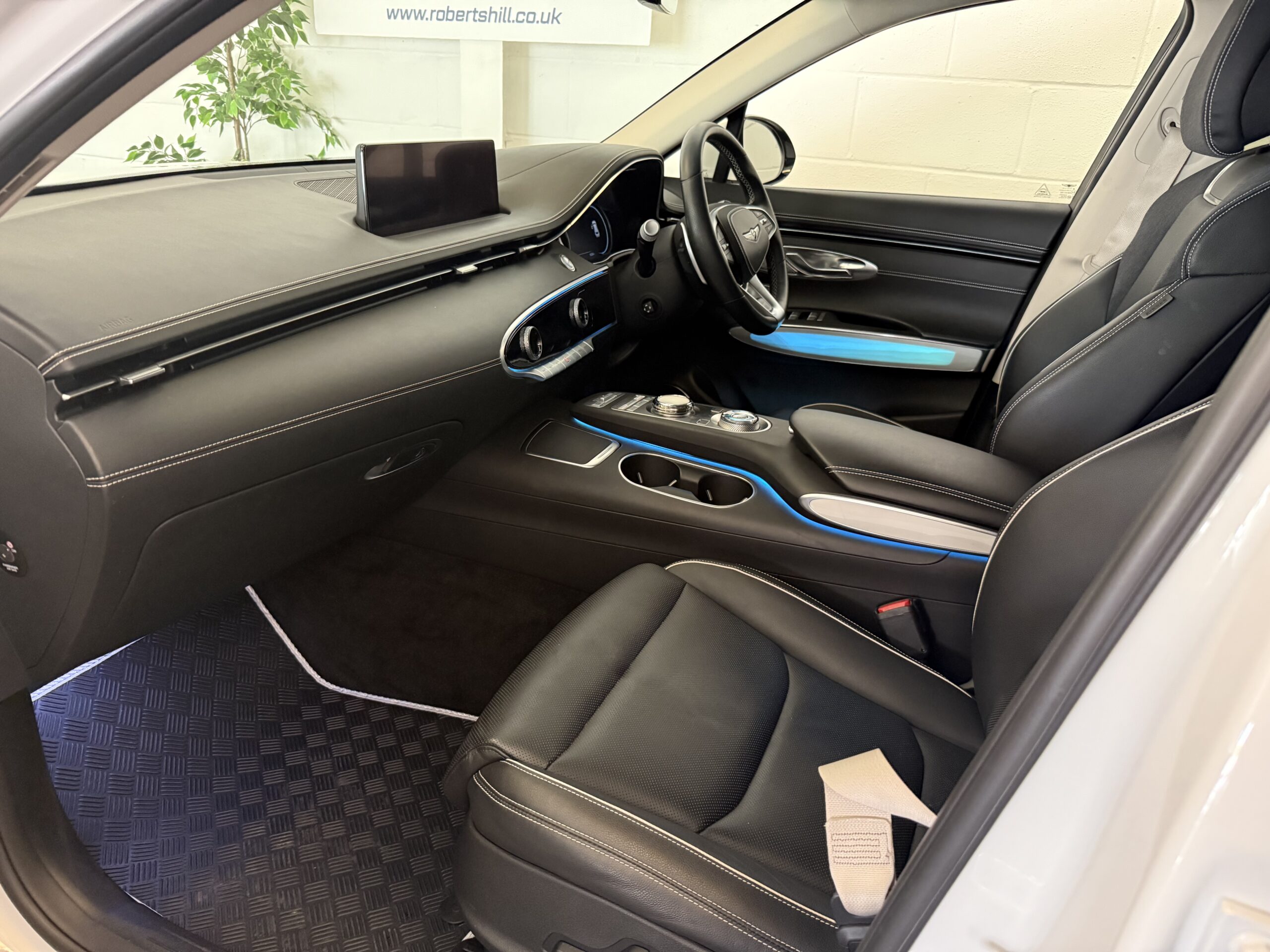 2023 Genesis GV70
