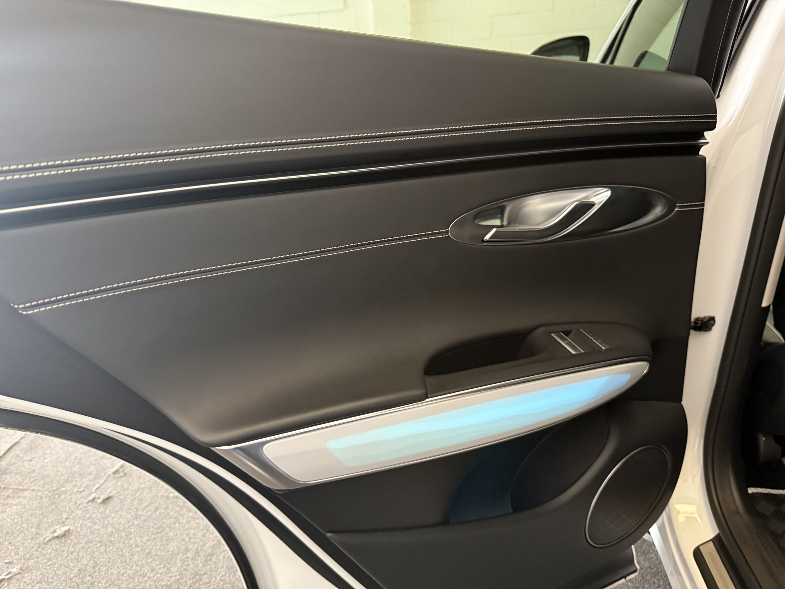 2023 Genesis GV70