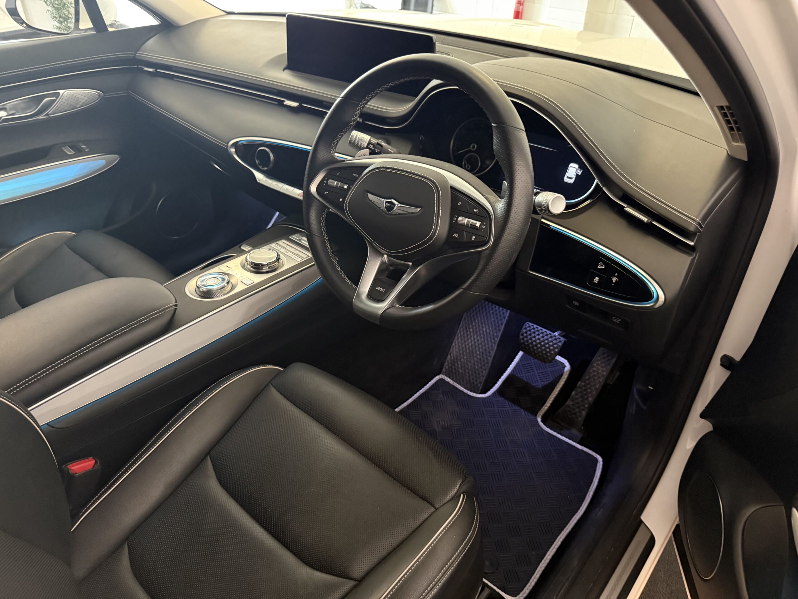 2023 Genesis GV70