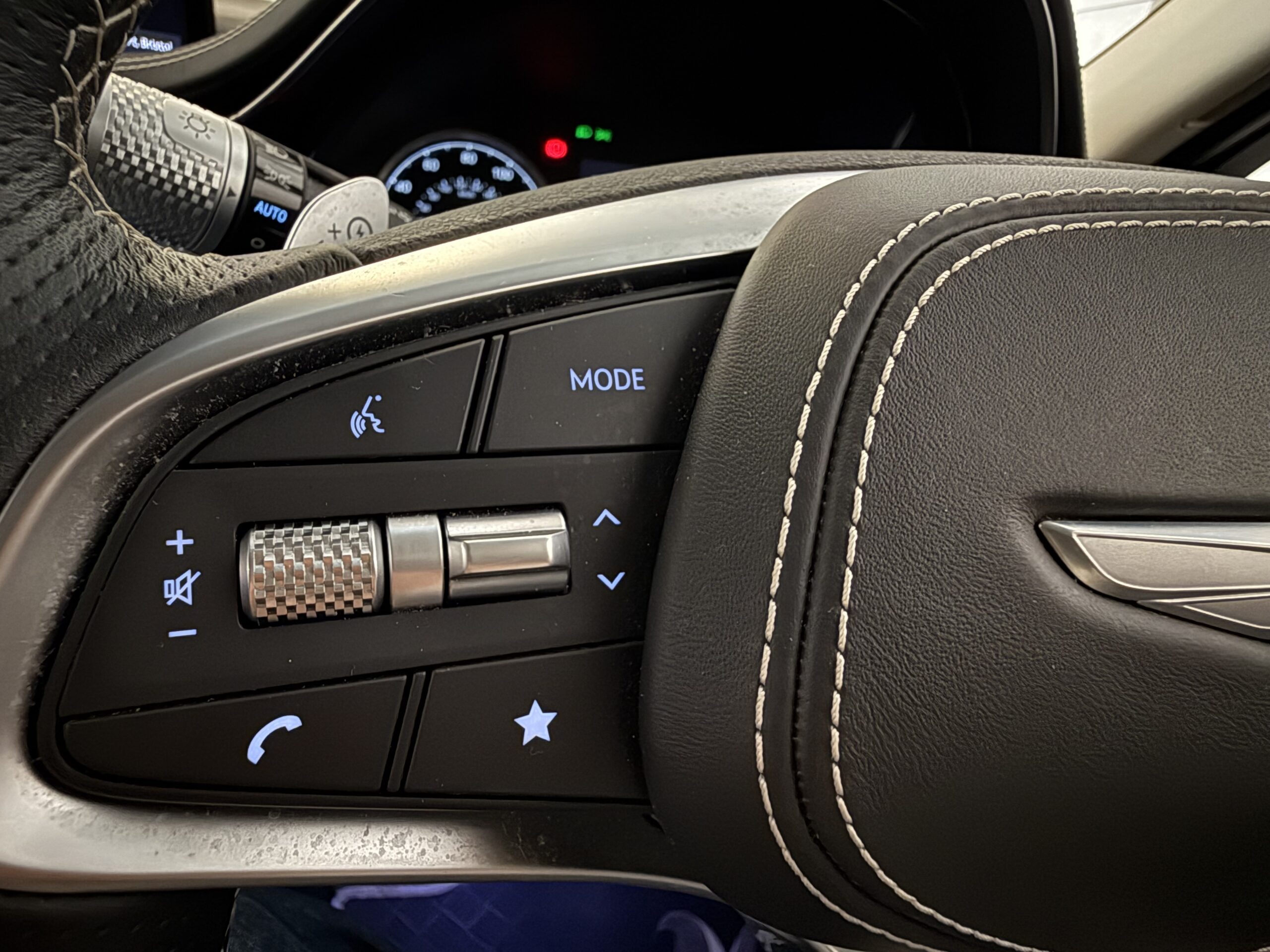 2023 Genesis GV70