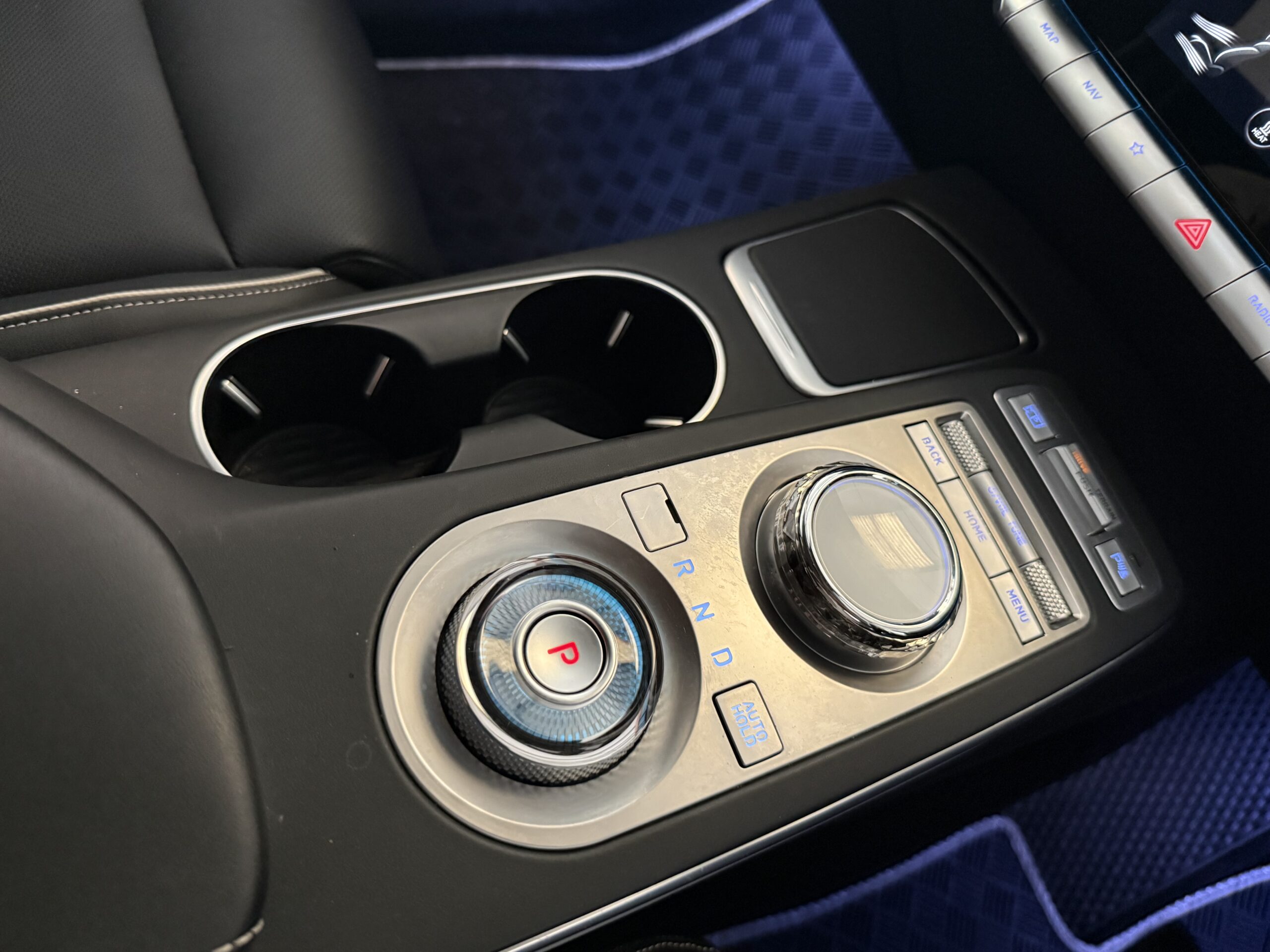 2023 Genesis GV70