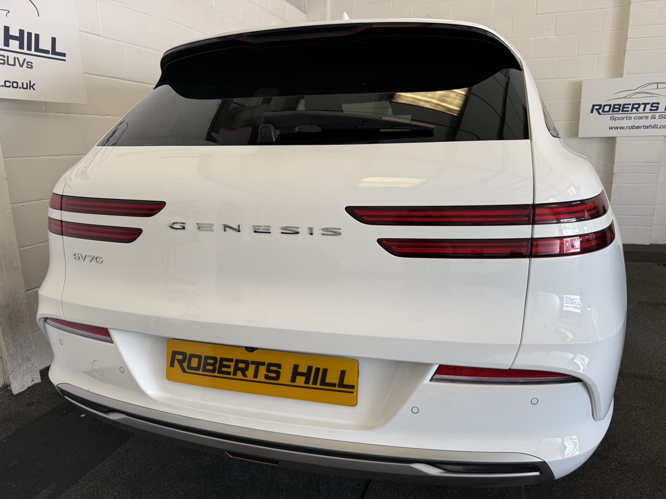2023 Genesis GV70