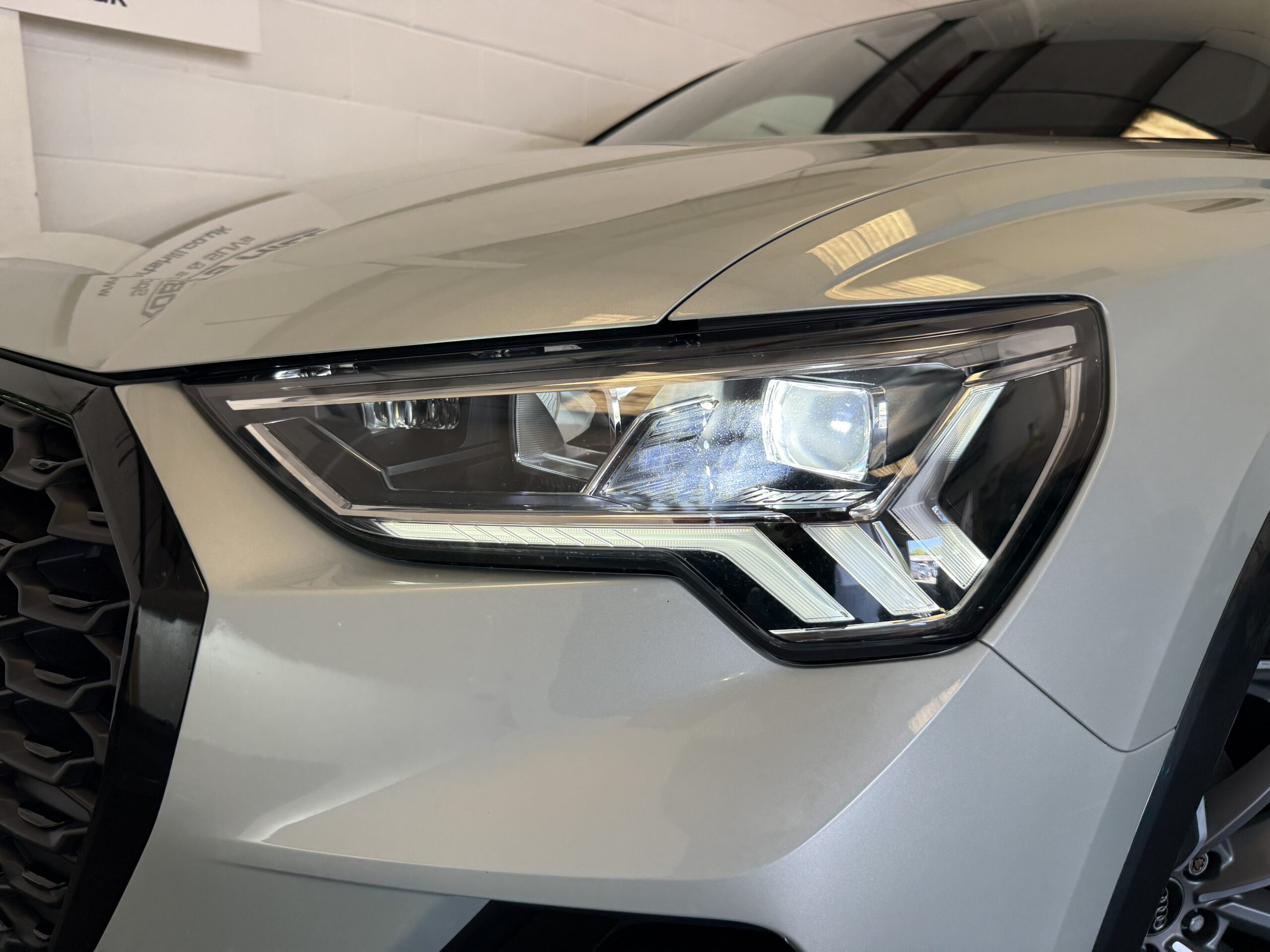 2023 Audi Q3 1.4 TFSIe 45 Vorsprung