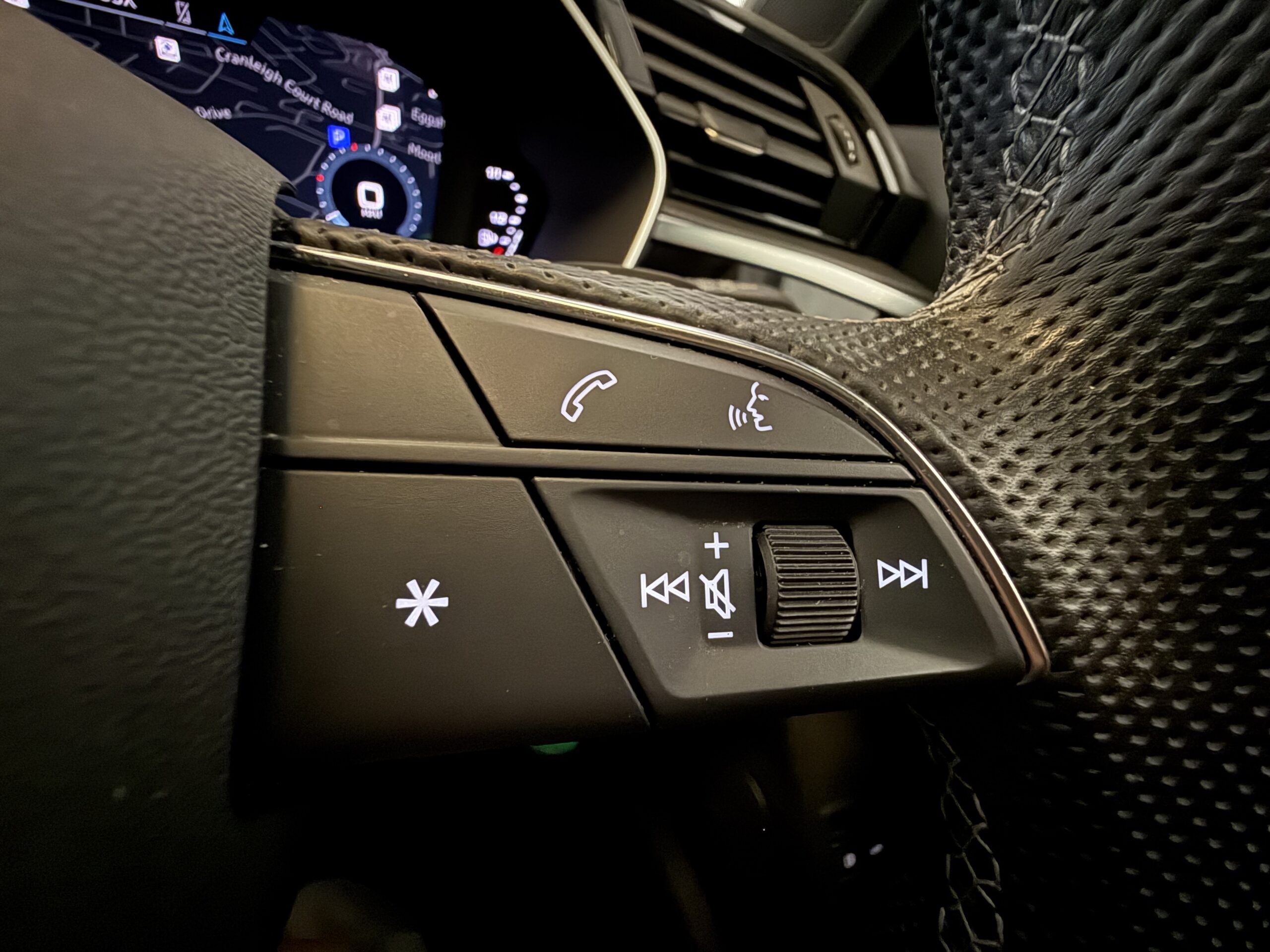 2023 Audi Q3 1.4 TFSIe 45 Vorsprung