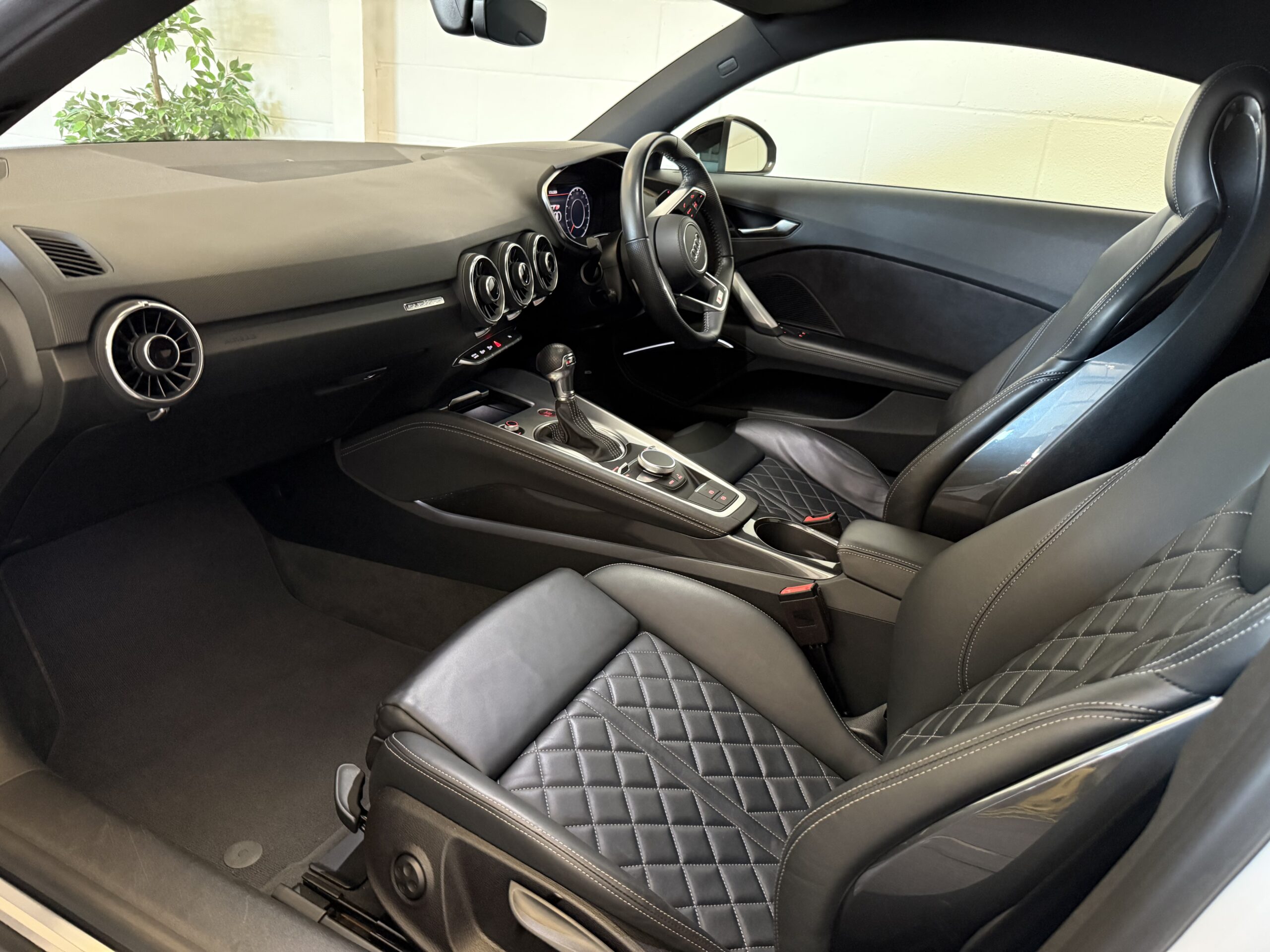 2021 Audi TTS