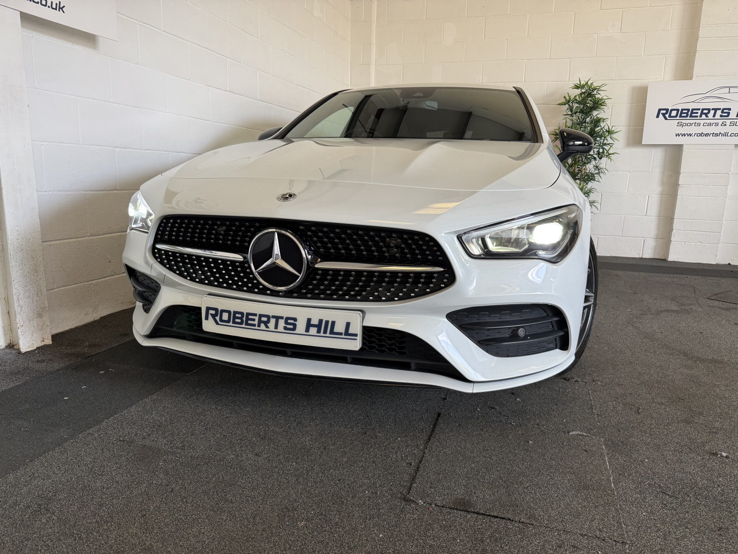 2022 Mercedes CLA 200