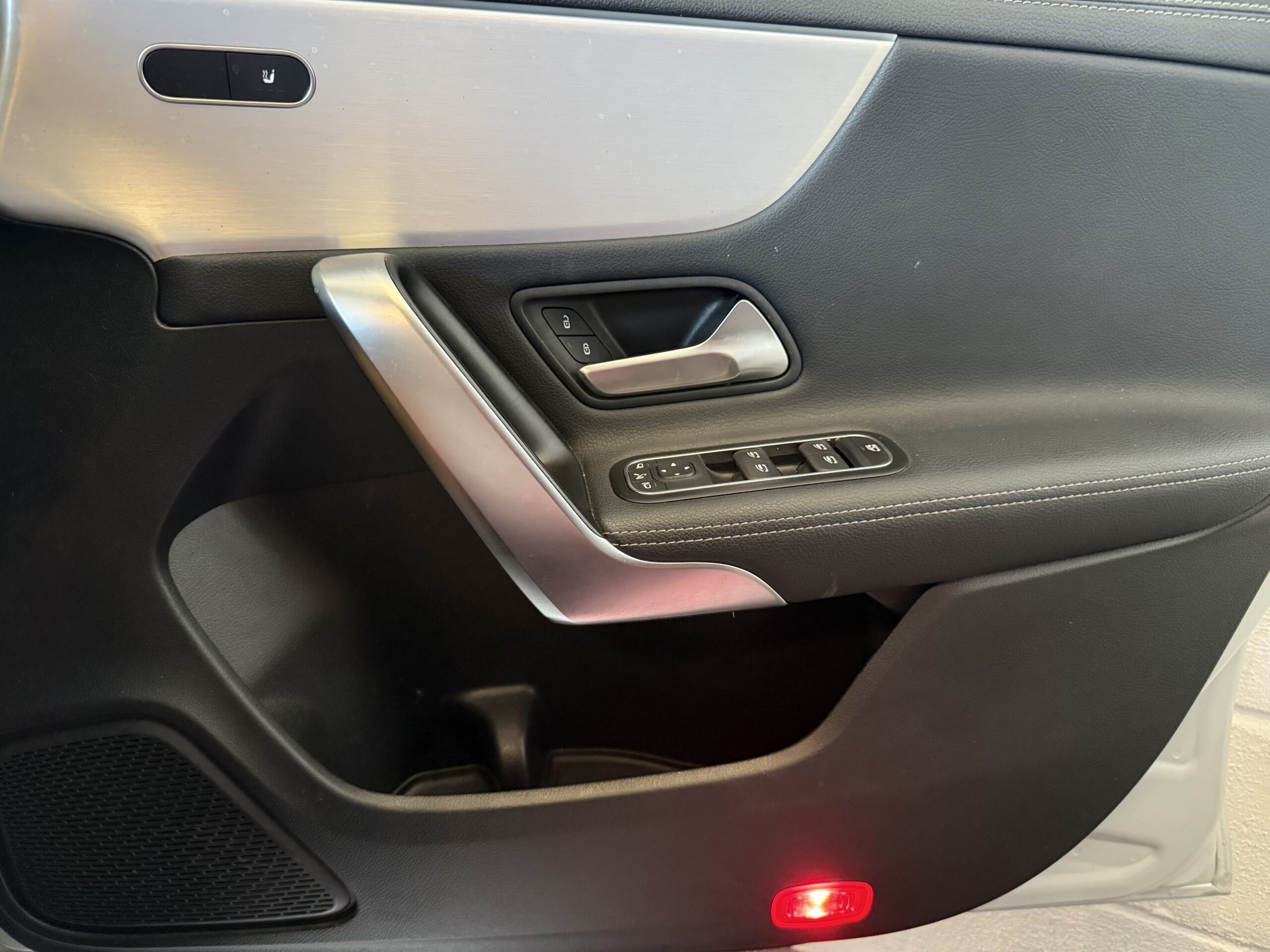 2022 Mercedes CLA 200
