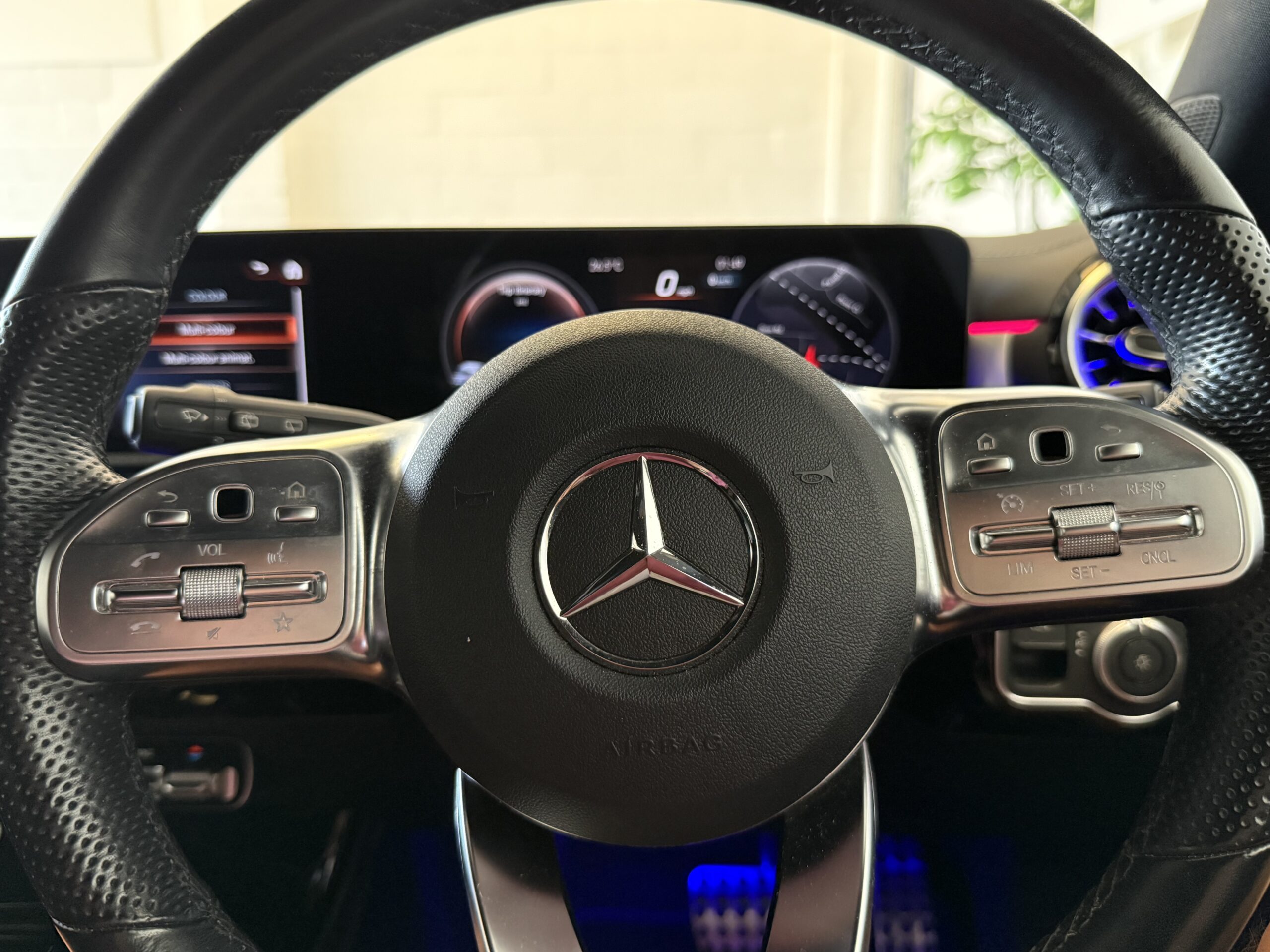 2022 Mercedes CLA 200