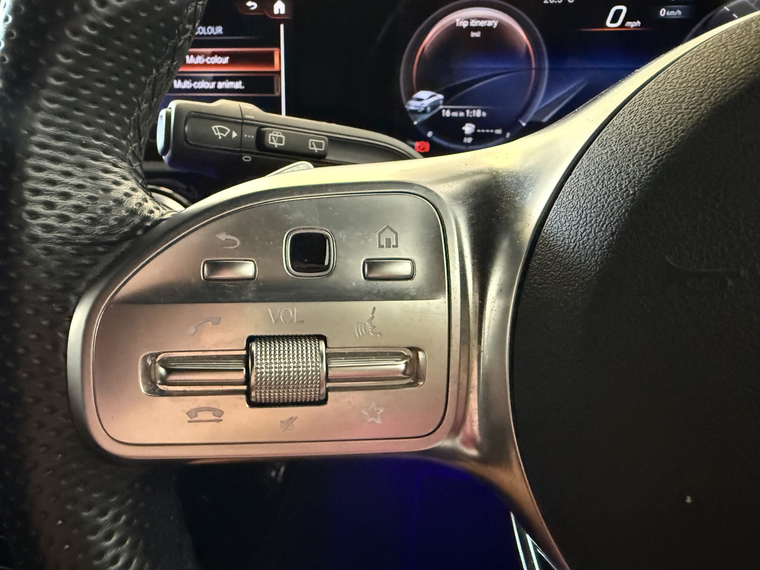 2022 Mercedes CLA 200