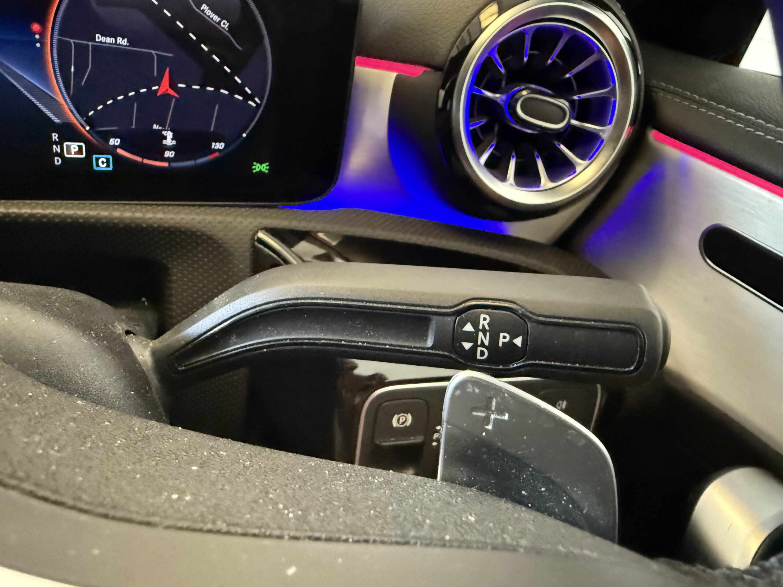 2022 Mercedes CLA 200