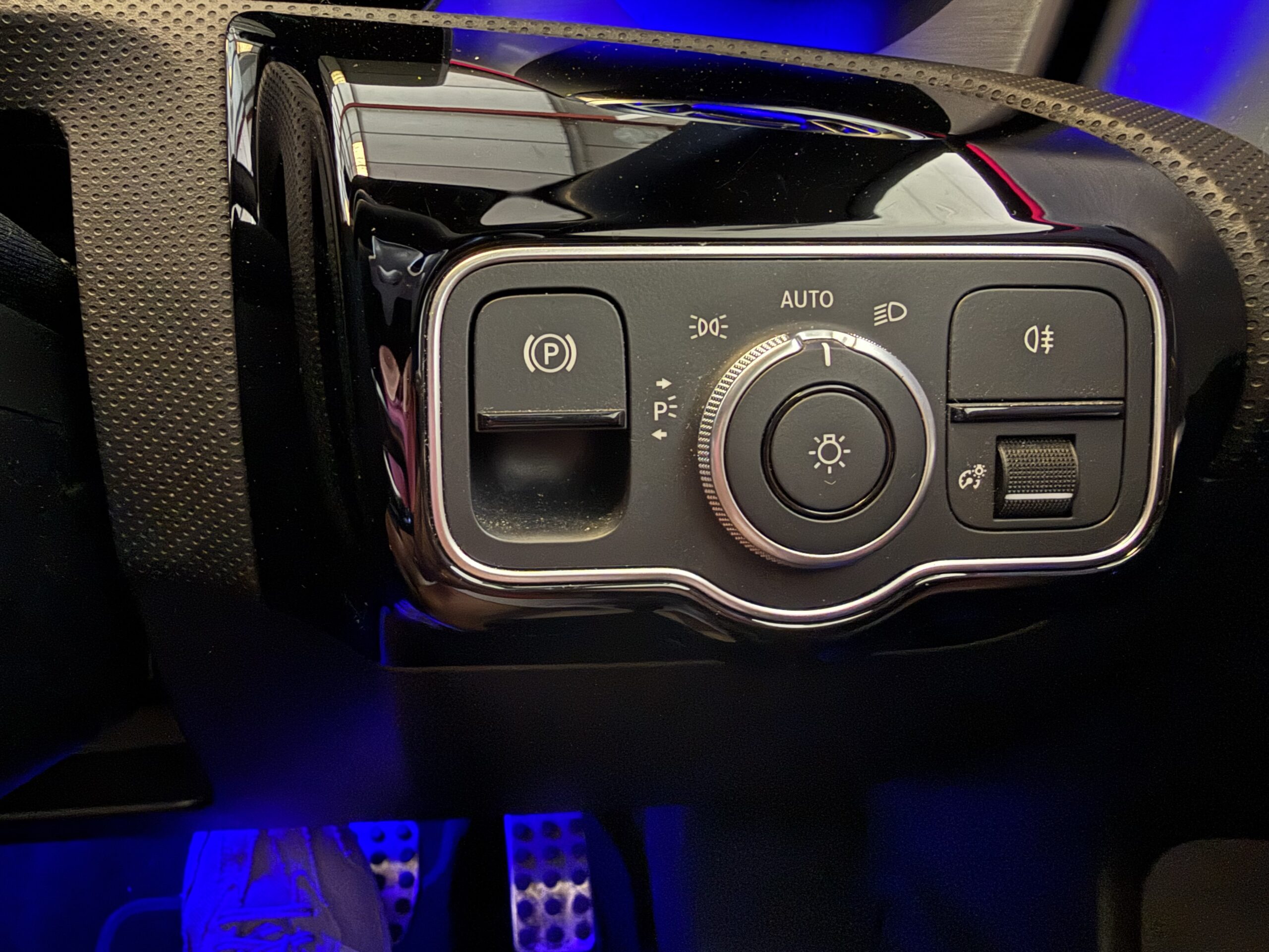 2022 Mercedes CLA 200