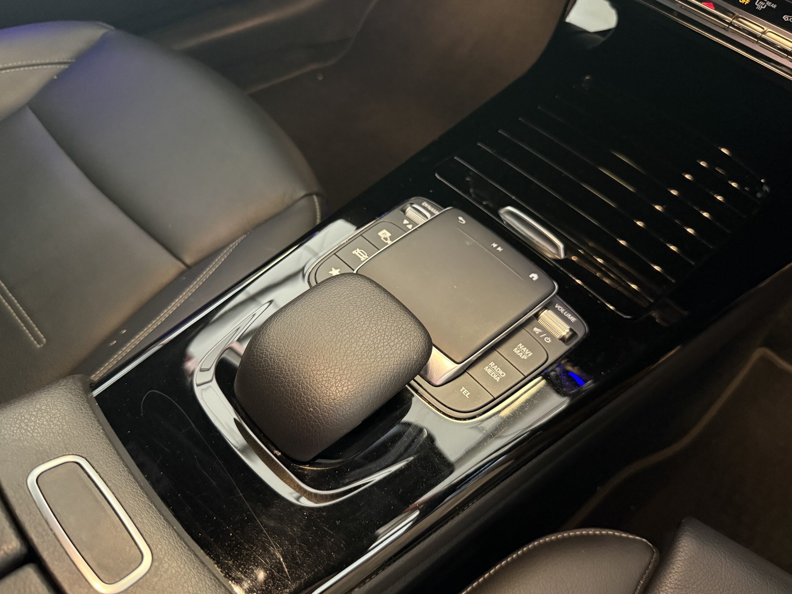 2022 Mercedes CLA 200