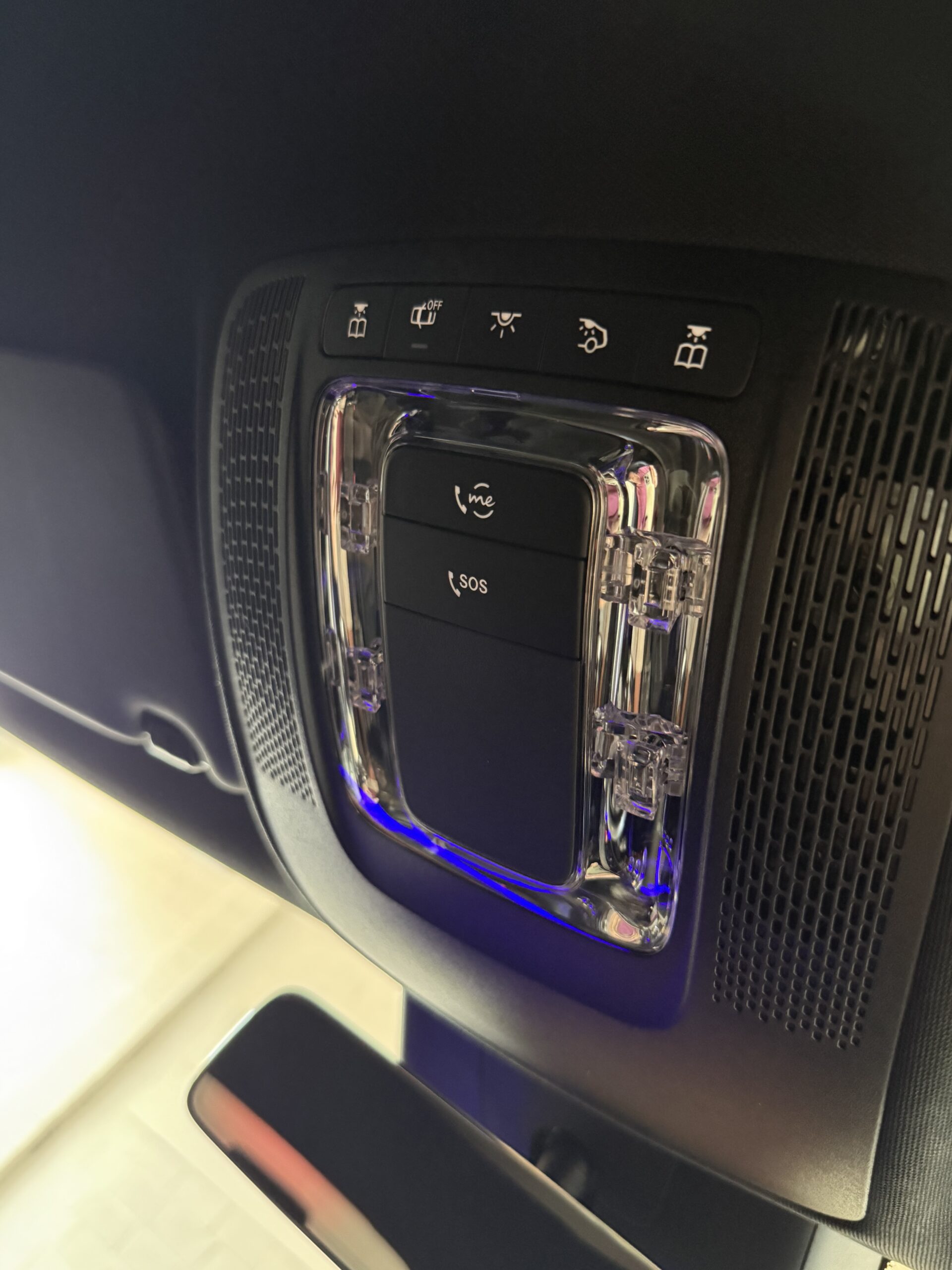 2022 Mercedes CLA 200