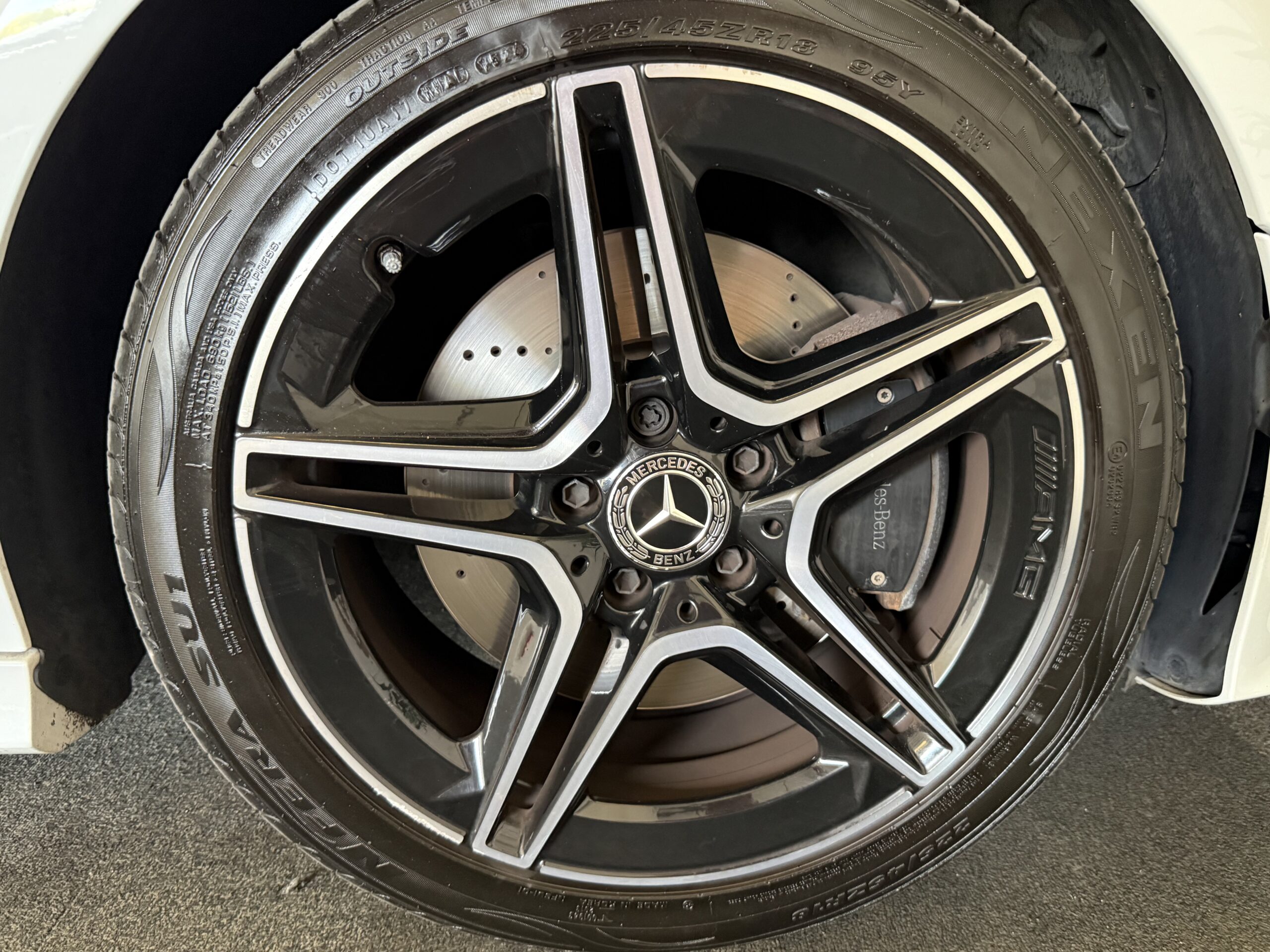 2022 Mercedes CLA 200
