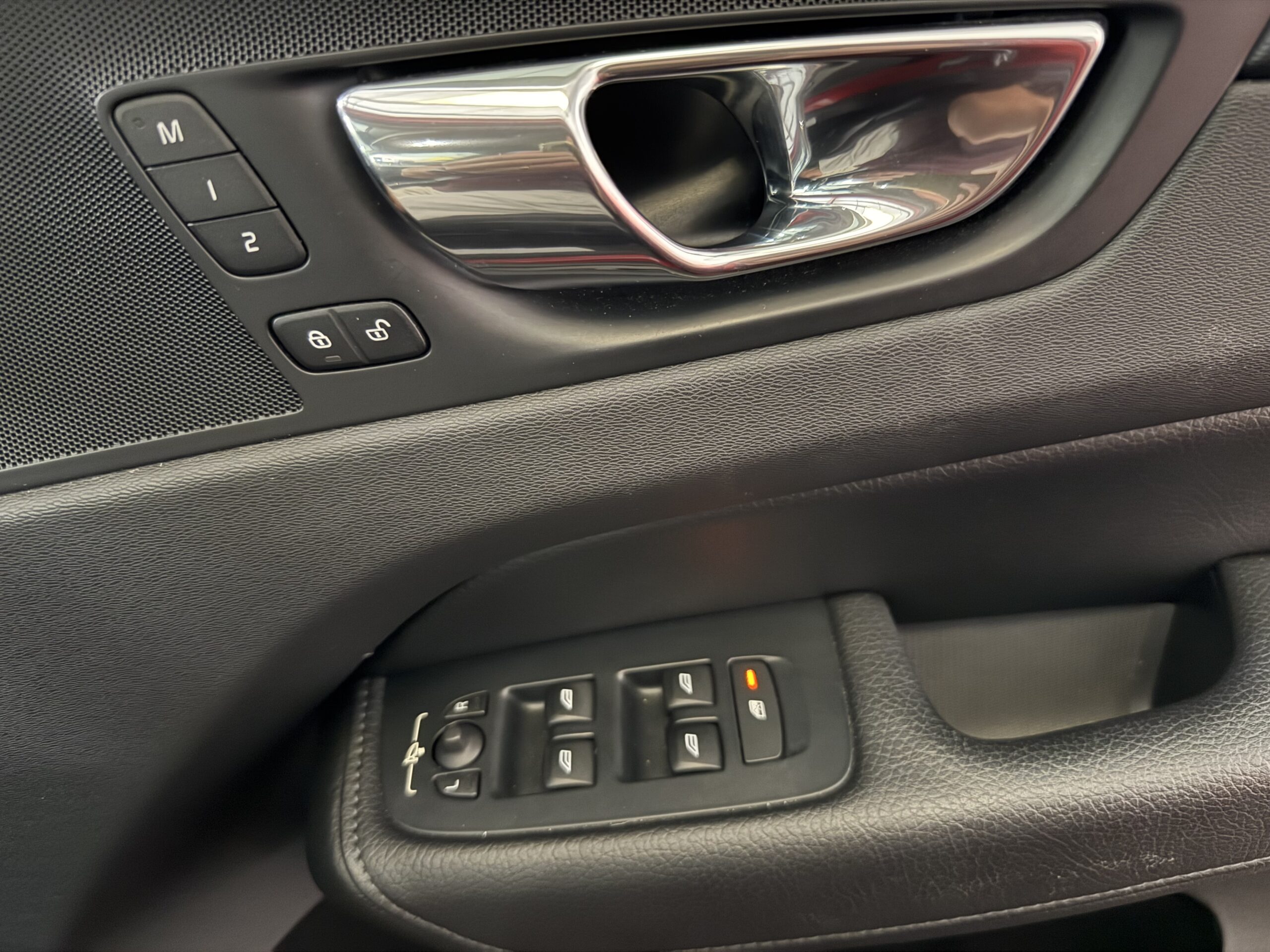 2018 Volvo XC60