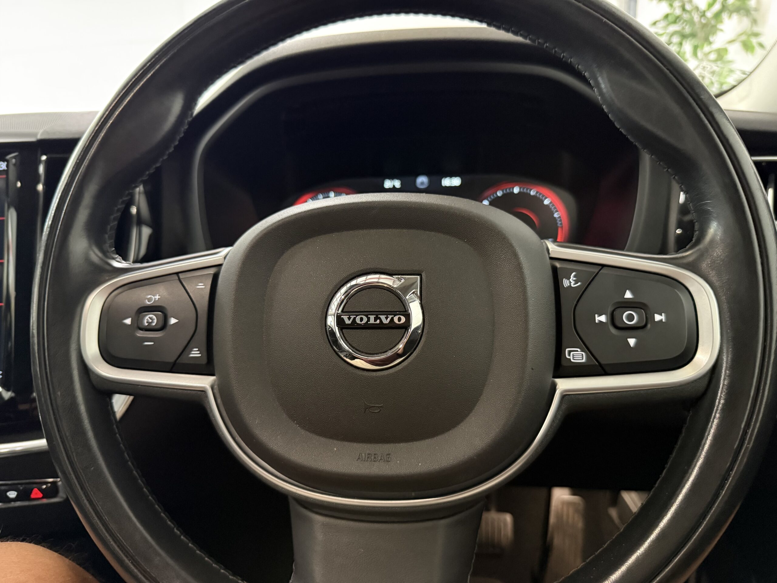 2018 Volvo XC60