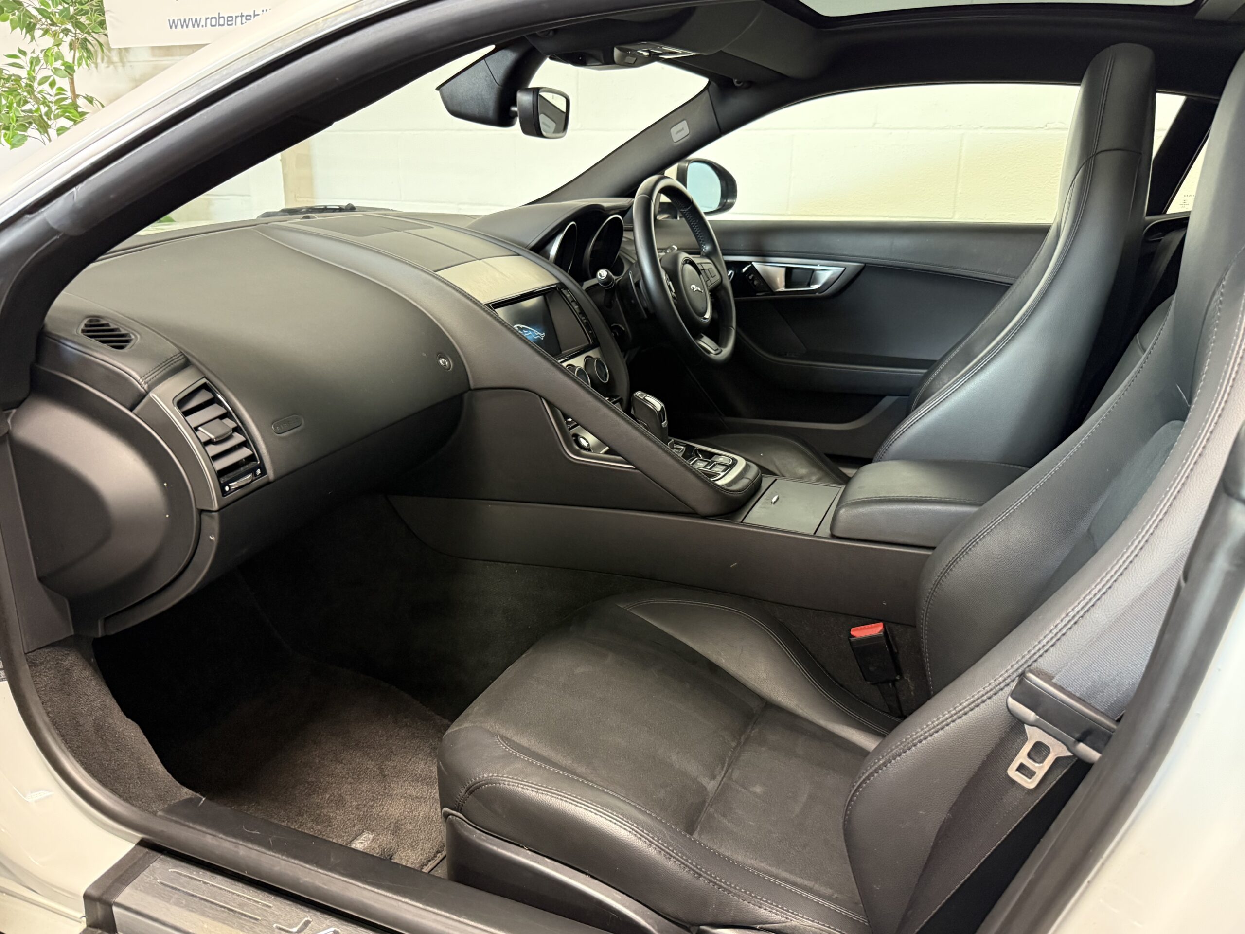 2014 Jaguar F-Type 3.0 V6