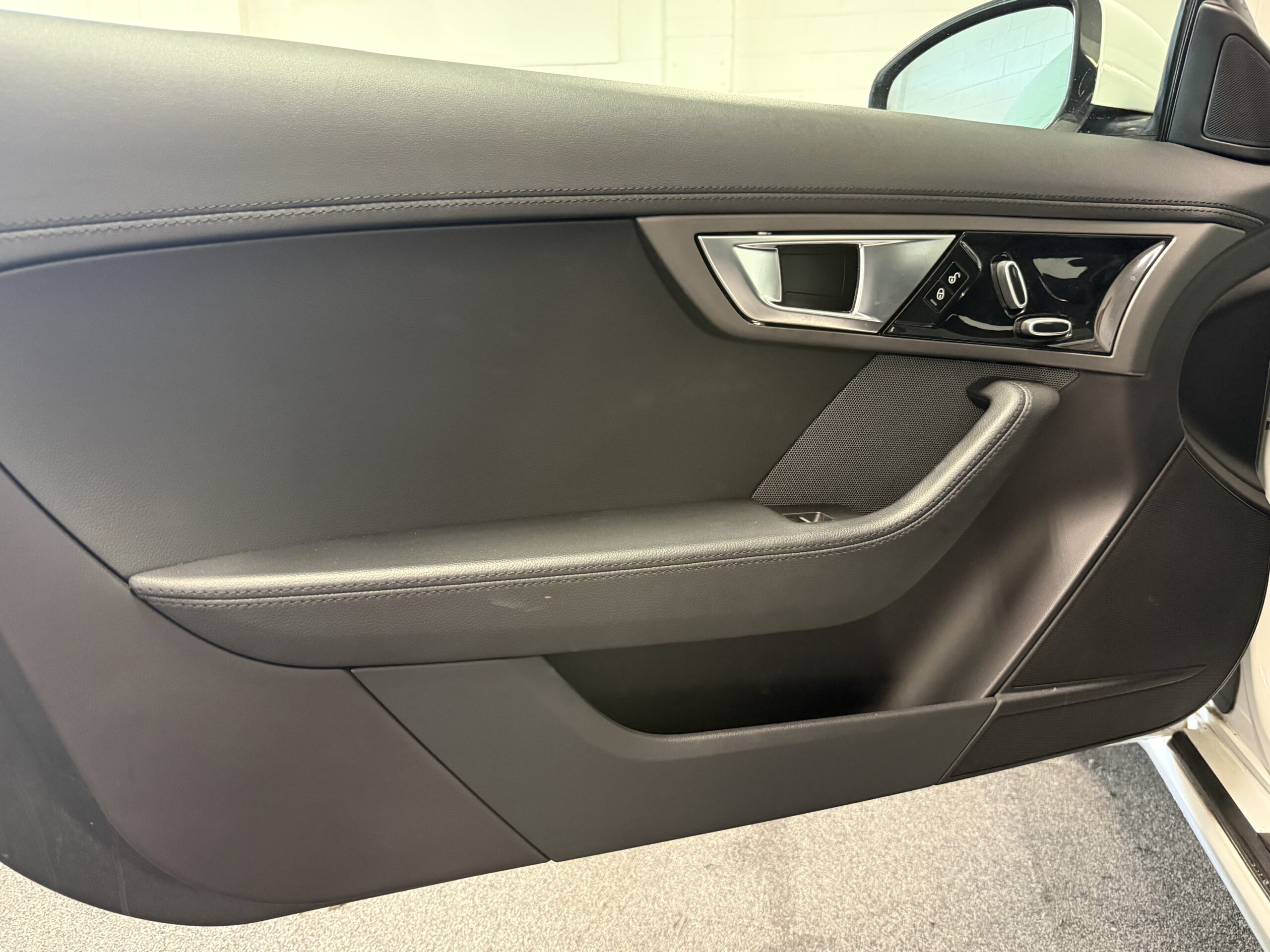 2014 Jaguar F-Type 3.0 V6
